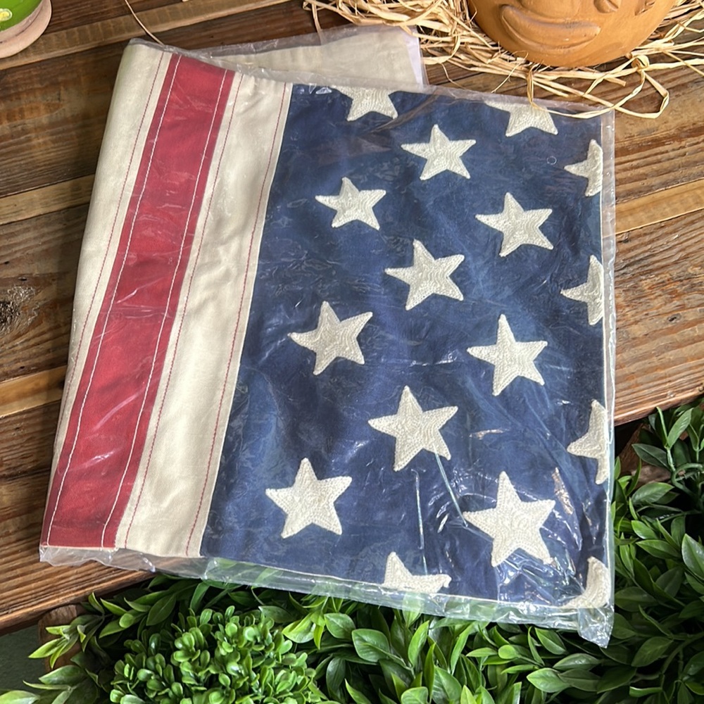 Pottery barn flag 🇺🇸 16” x 26” pillow cover BNWT - Picture 7 of 8